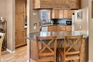 231 E 100 S, Hyrum, UT 84319 - Photo 15