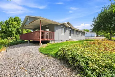 231 E 100 S, Hyrum, UT 84319 - Photo 35