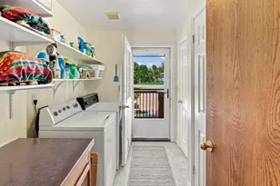 231 E 100 S, Hyrum, UT 84319 - Photo 27