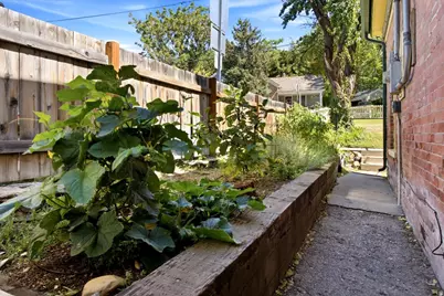 329 N Almond W, Salt Lake City, UT 84103 - Photo 29