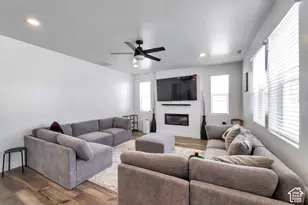 1992 N 2090 W, Lehi, UT 84043 - Photo 9