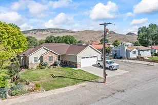 131 S 400 E, Salina, UT 84654 - Photo 3