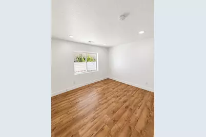 4439 W Monument Peak Dr S, Herriman, UT 84096 - Photo 33