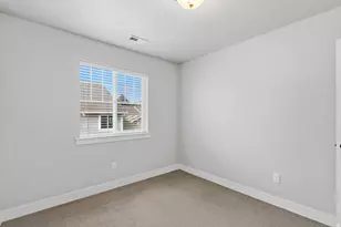 256 E Kirsten Ln N, North Salt Lake, UT 84054 - Photo 23