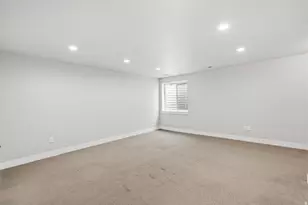 256 E Kirsten Ln N, North Salt Lake, UT 84054 - Photo 31