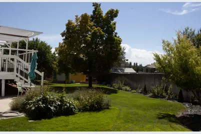 830 S Saint Andrews Drive W #1004, Syracuse, UT 84075 - Photo 5