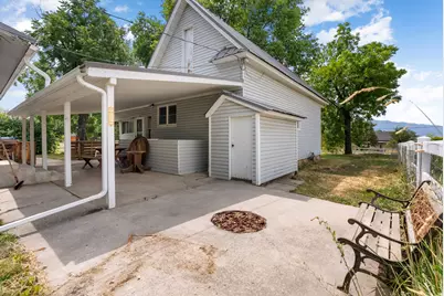 204 N 100 E, Millville, UT 84326 - Photo 19