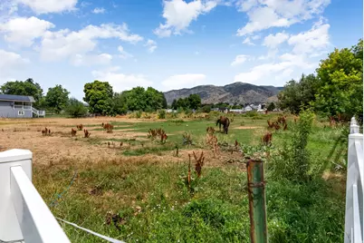 204 N 100 E, Millville, UT 84326 - Photo 25