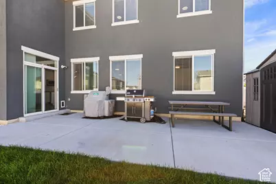 2346 W Swenson Cir, Syracuse, UT 84075 - Photo 37
