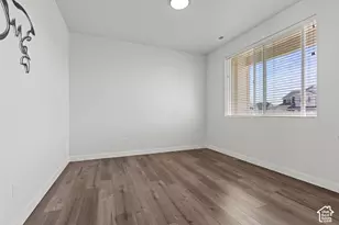 2346 W Swenson Cir, Syracuse, UT 84075 - Photo 5