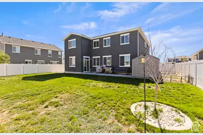 2346 W Swenson Cir, Syracuse, UT 84075 - Photo 35