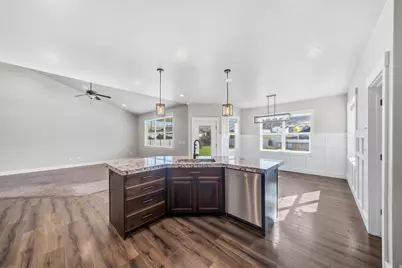 510 N 600 E, Smithfield, UT 84335 - Photo 7
