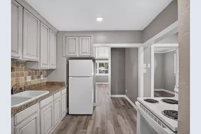 654 E 500 N, Provo, UT 84606 - Photo 11