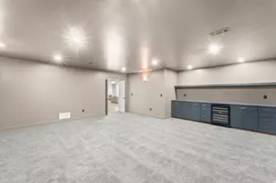 317 E Manilla Dr, Draper, UT 84020 - Photo 57