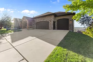 317 E Manilla Dr, Draper, UT 84020 - Photo 75