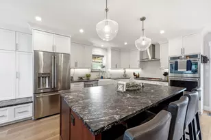 2163 E Wilson Ave S, Salt Lake City, UT 84108 - Photo 9
