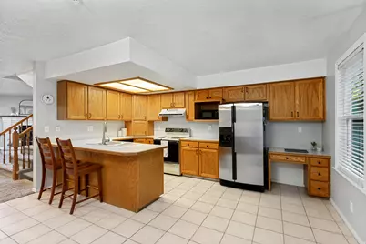 5826 S Club View Ln, South Ogden, UT 84405 - Photo 9