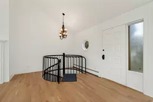 8562 Kings Cove Dr, Cottonwood Heights, UT 84121 - Photo 23
