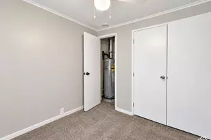 11302 S Jordan Meadow Ln E, Sandy, UT 84070 - Photo 9