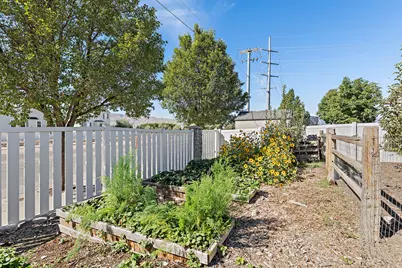 1065 W 1875 S, Lehi, UT 84043 - Photo 29