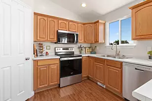 1065 W 1875 S, Lehi, UT 84043 - Photo 7