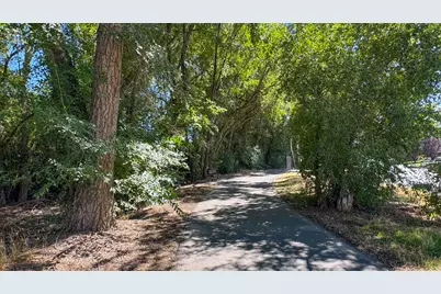 689 Riverwalk Dr, American Fork, UT 84003 - Photo 51
