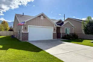 4432 S 785 W, Riverdale, UT 84405 - Photo 3