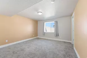 1478 S Mountain Ridge Dr, Saratoga Springs, UT 84045 - Photo 31