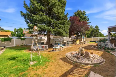 4381 S Finair St W, West Valley, UT 84120 - Photo 27