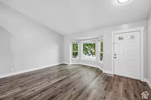 11385 S Abbottsford Ln E, Sandy, UT 84070 - Photo 3