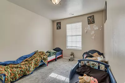 1327 Lily Pad Dr, Spanish Fork, UT 84660 - Photo 5