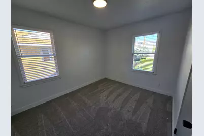 5342 S 2000 W, Roy, UT 84067 - Photo 9
