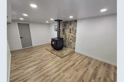 5342 S 2000 W, Roy, UT 84067 - Photo 17