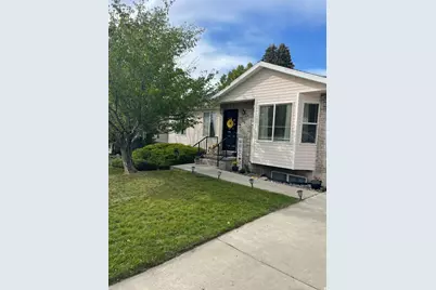 729 Crestview Dr, Tooele, UT 84074 - Photo 1