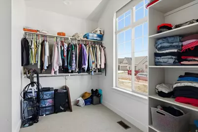 350 N Amber Ln, Layton, UT 84041 - Photo 33