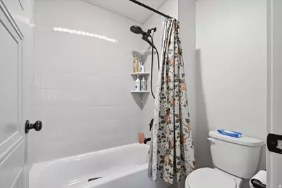 350 N Amber Ln, Layton, UT 84041 - Photo 39