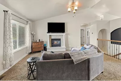 867 W 460 S, Tremonton, UT 84337 - Photo 3