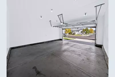 5377 W Iron King Dr, Herriman, UT 84096 - Photo 17