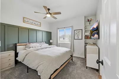 696 W 1960 N, Clinton, UT 84015 - Photo 13