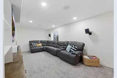 696 W 1960 N, Clinton, UT 84015 - Photo 19