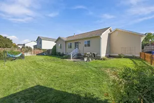 696 W 1960 N, Clinton, UT 84015 - Photo 27
