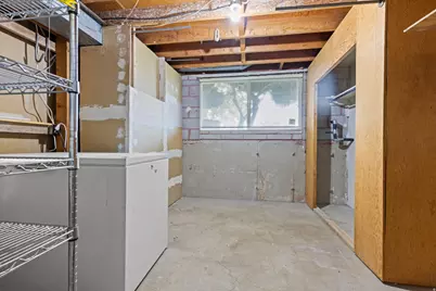 5822 S 2575 W, Roy, UT 84067 - Photo 21