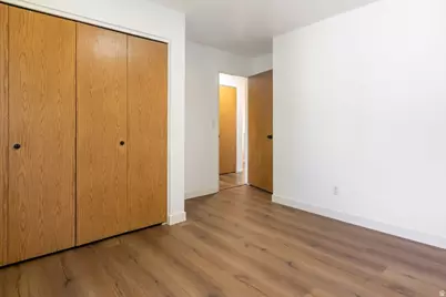 670 N 400 W, Kaysville, UT 84037 - Photo 11