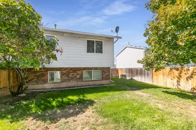 670 N 400 W, Kaysville, UT 84037 - Photo 17