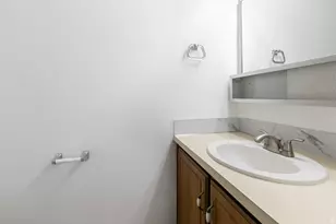 670 N 400 W, Kaysville, UT 84037 - Photo 9