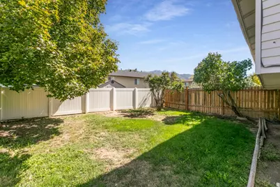 670 N 400 W, Kaysville, UT 84037 - Photo 19