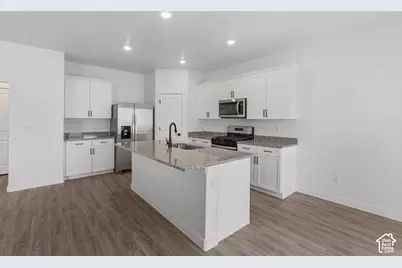 7258 Bald Eagle Way N, Eagle Mountain, UT 84005 - Photo 3