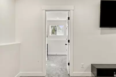 10153 S 4000 W, South Jordan, UT 84009 - Photo 19