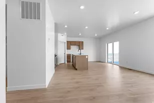 646 E Levengrove Dr, Lehi, UT 84048 - Photo 9