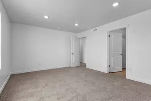 646 E Levengrove Dr, Lehi, UT 84048 - Photo 25